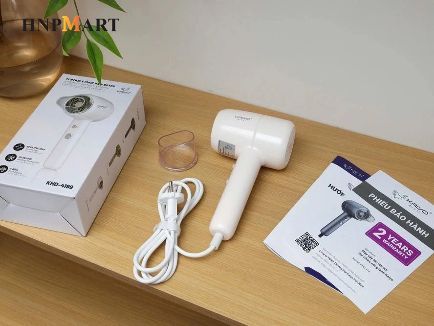 Máy Sấy Tóc Ion Âm Hai Chiều Nóng Lạnh Kaiyo KHD-4199 Màu Trắng kem - Ảnh 4